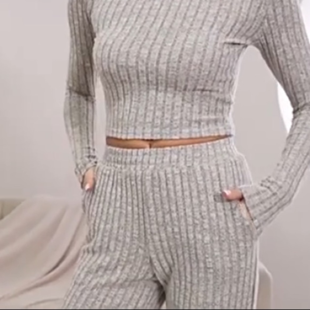 Slay In Gray Solid Knitted Long Sleeve Sweater An… - image 7